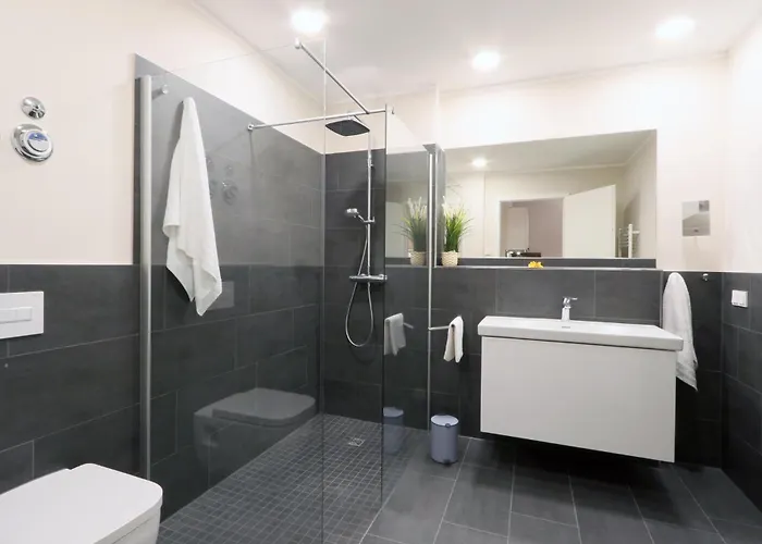 Baltischer Hof 3 דירה *